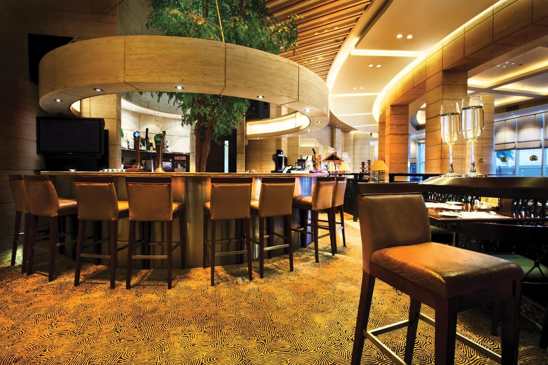Harbour Plaza Metropolis
