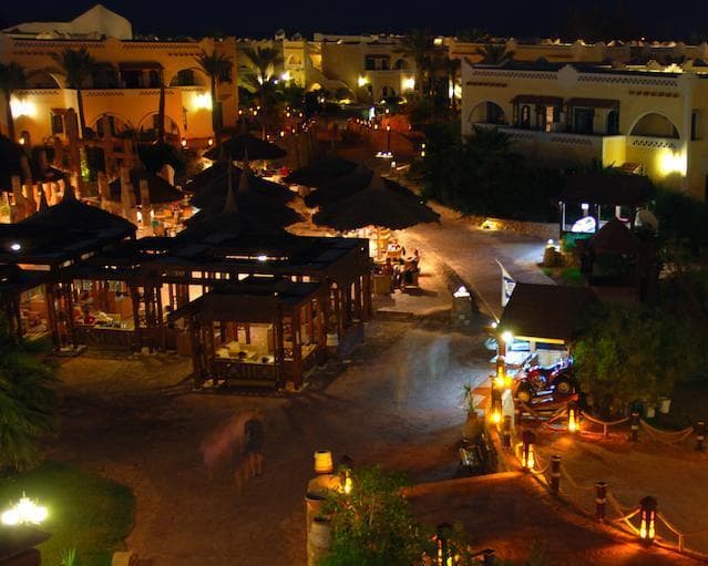 Faraana Reef Resort