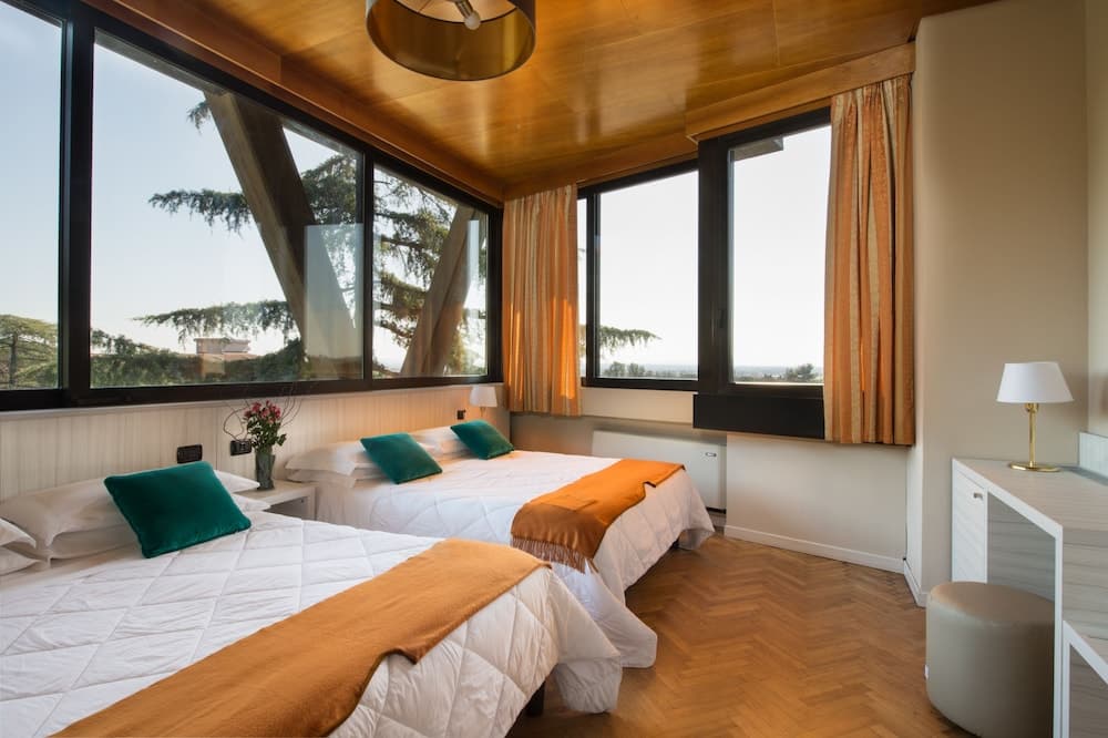 Grand Hotel Panoramic 4*