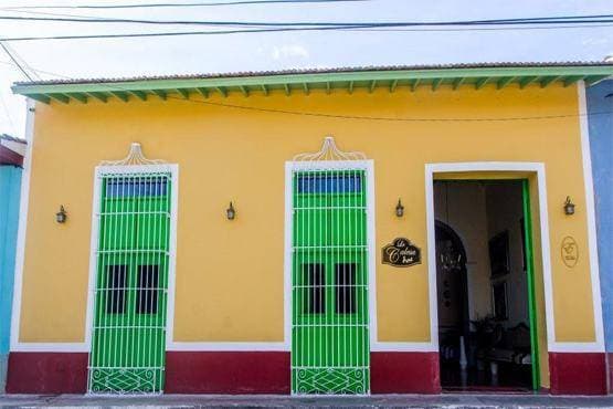 HOTEL E LA CALESA - CUBANACAN