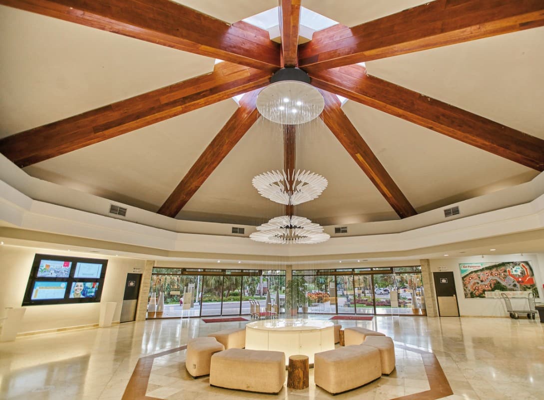 HOTEL PALMERAS