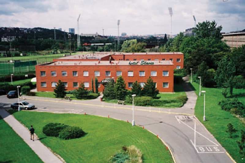 SLAVIA