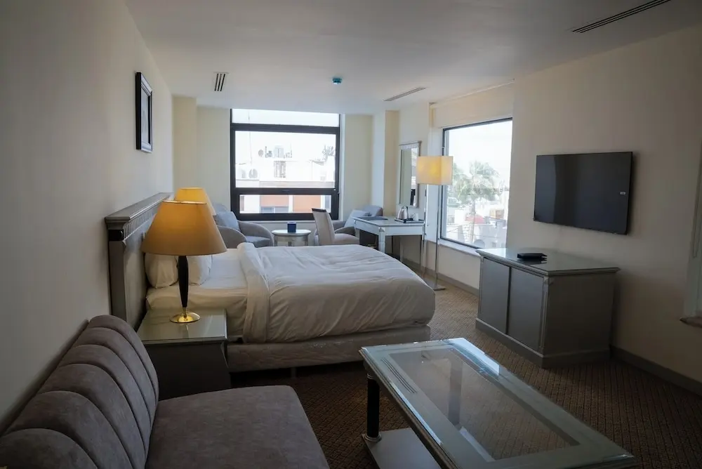 Armada Avenue Hotel