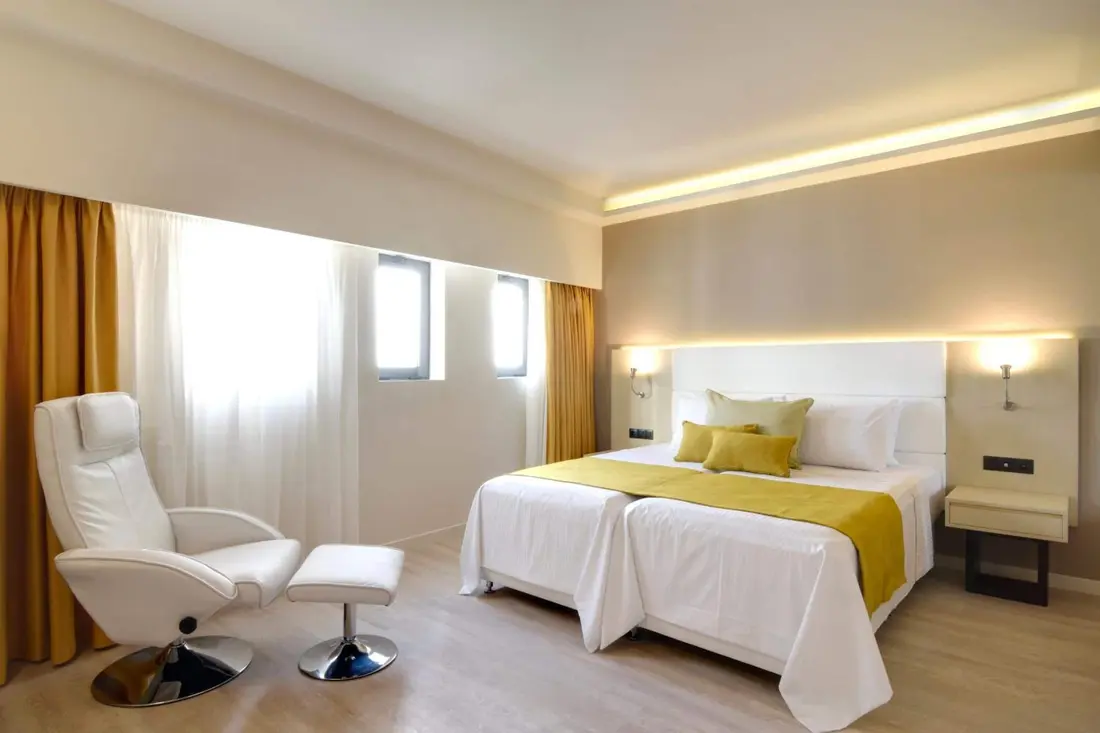 Athens Avenue Hotel