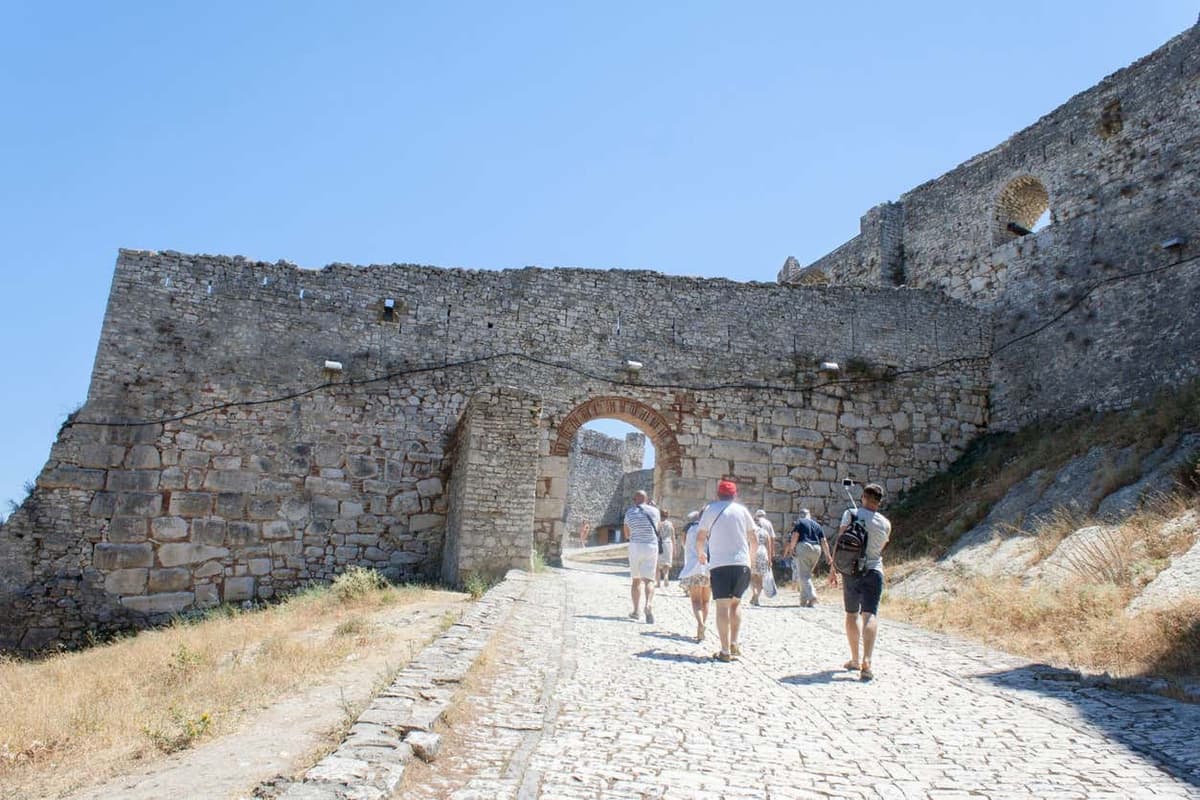 Berat Castle & Onufri Museum Tour