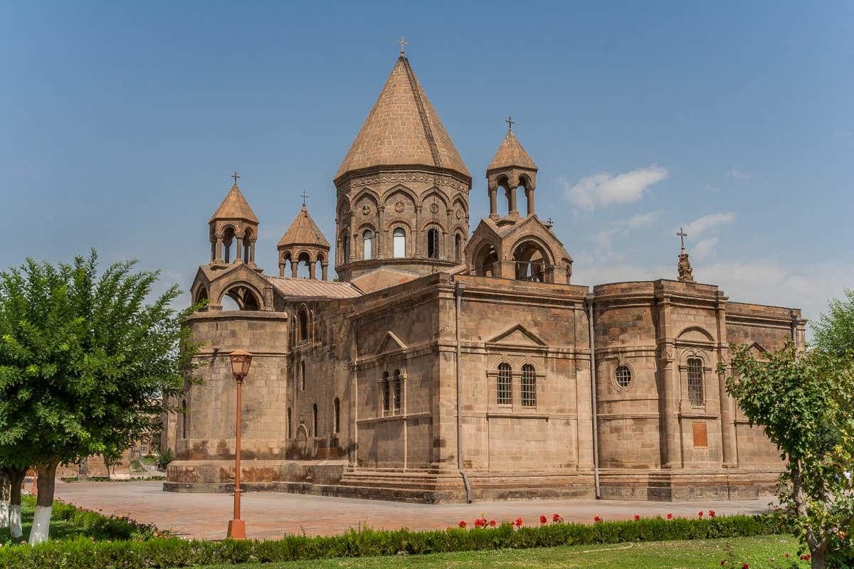 Etchmiadzin, Khor Virap & Zvartnots Excursion