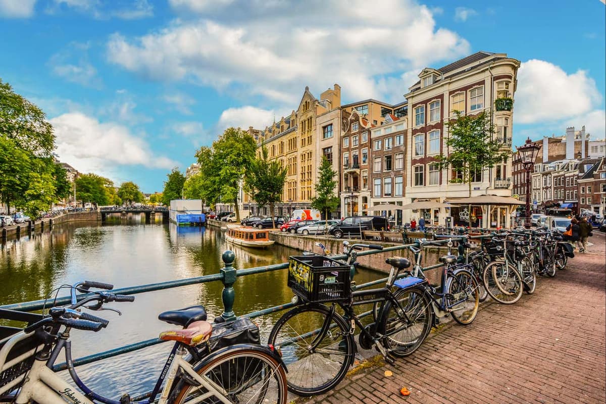 Excursión a Ámsterdam + Visita a la quesería Rembrandthoeve