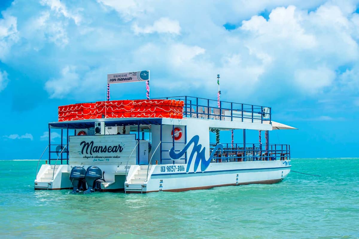 Areia Vermelha Island Catamaran Trip