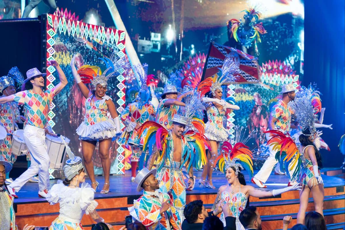 Entrada a Roxy Dinner Show