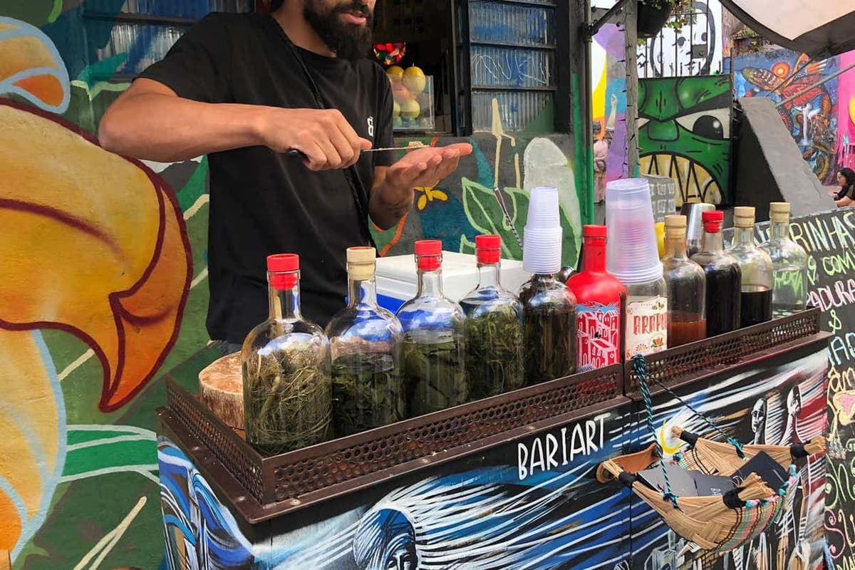 Vila Madalena Art Tour & Pub Crawl