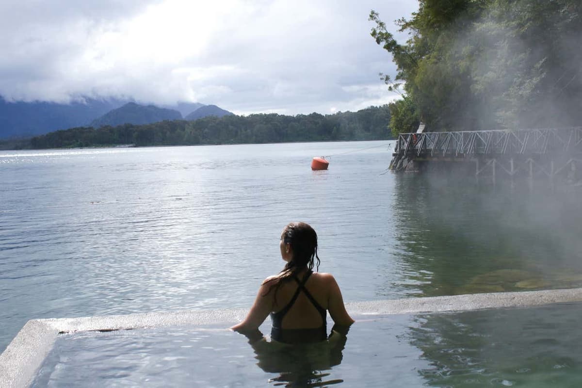 Excursión a las termas de Ensenada Pérez