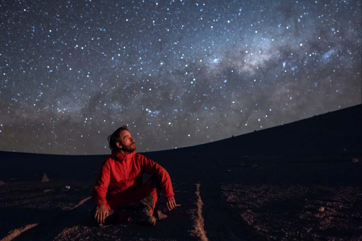 Observação de estrelas no deserto de Atacama