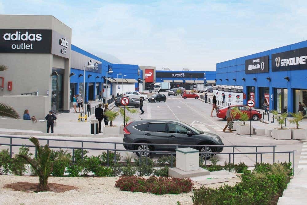 Tour de compras por el Outlet Buenaventura