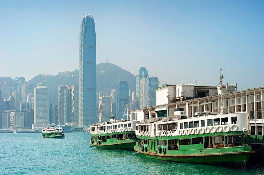 Hong Kong Guided Tour + Dim Sum Lunch