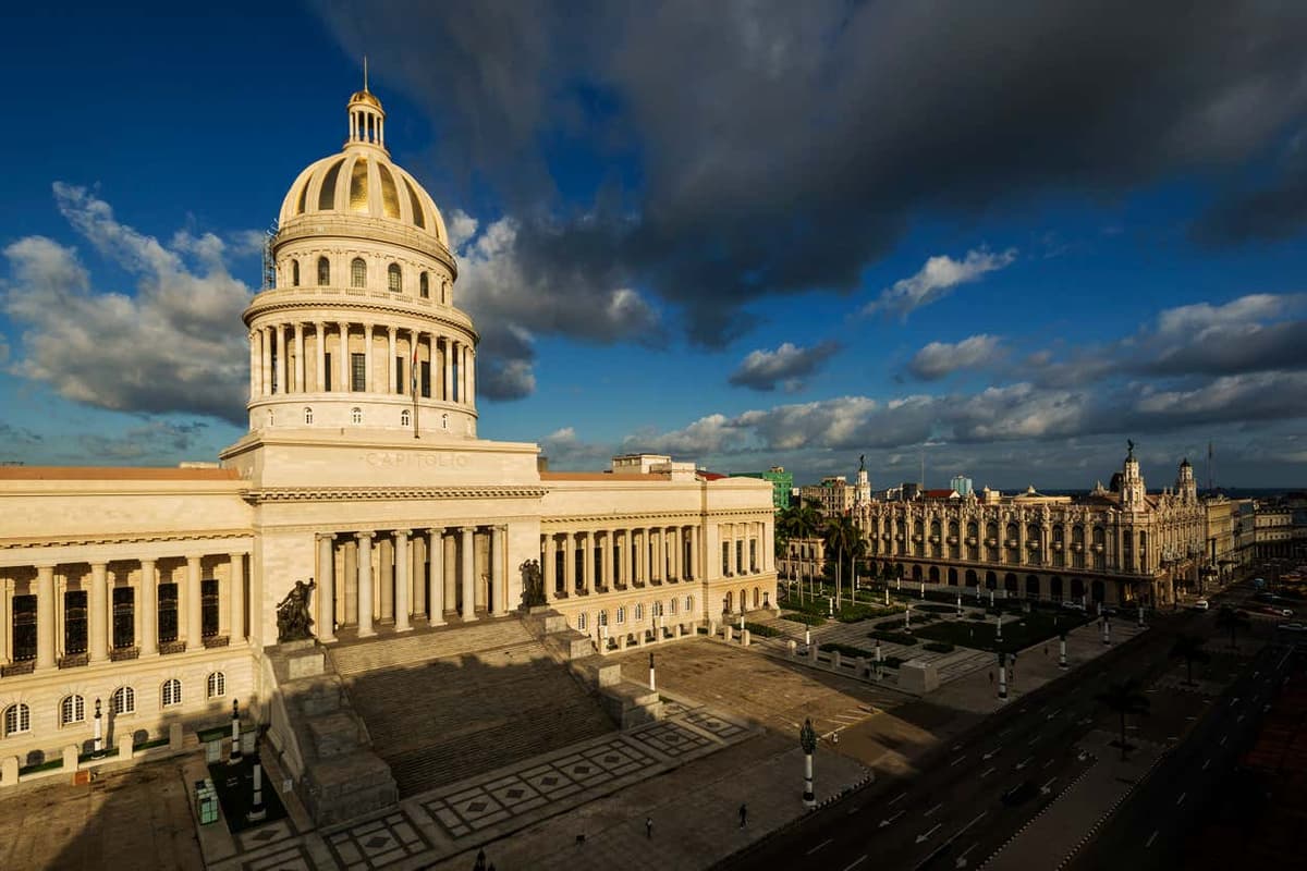 National Capitol of Cuba Guided Tour