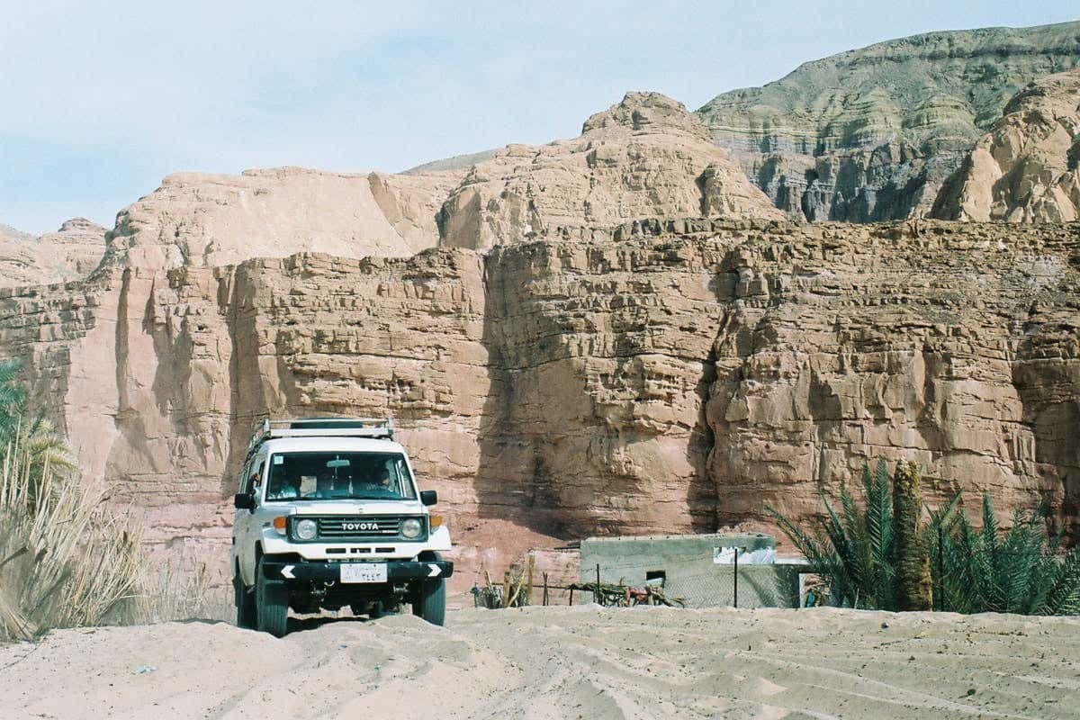 Tour del Canyon Bianco e Ain Khudra in 4x4