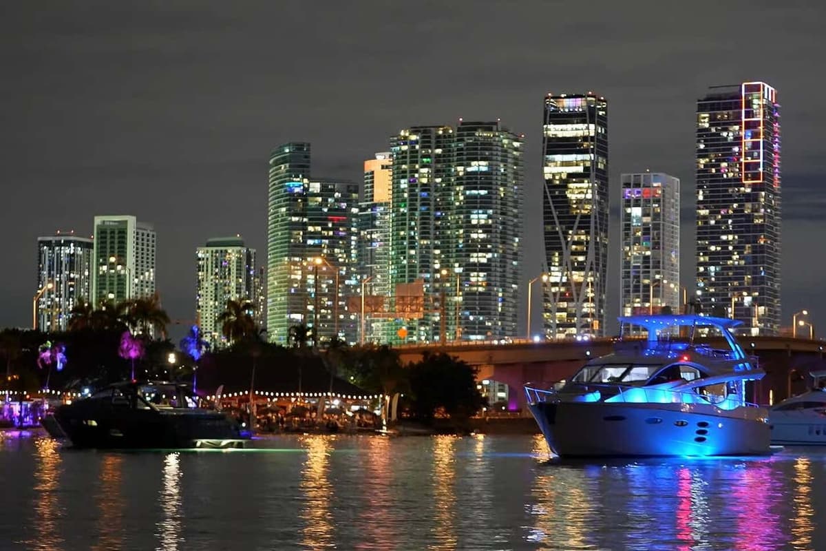 Miami Night Cruise