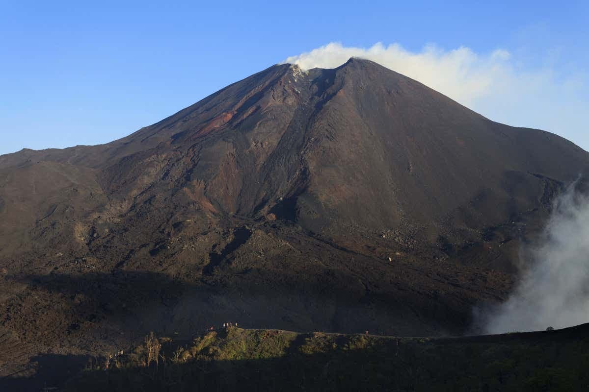 Pacaya Volcano Tour