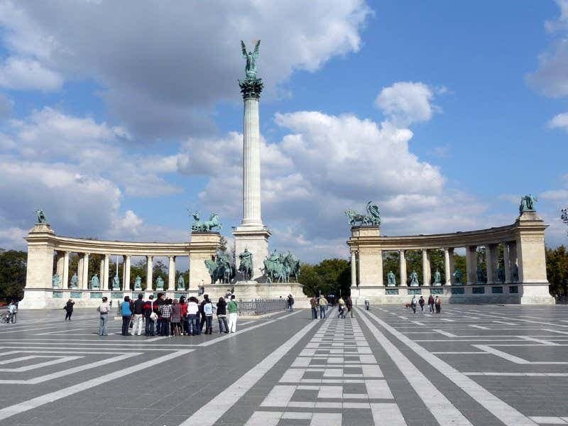 Budapest Guided Tour