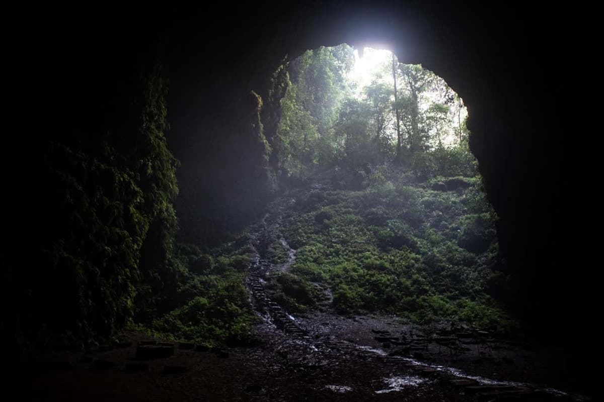 Caving in Jomblang Cave