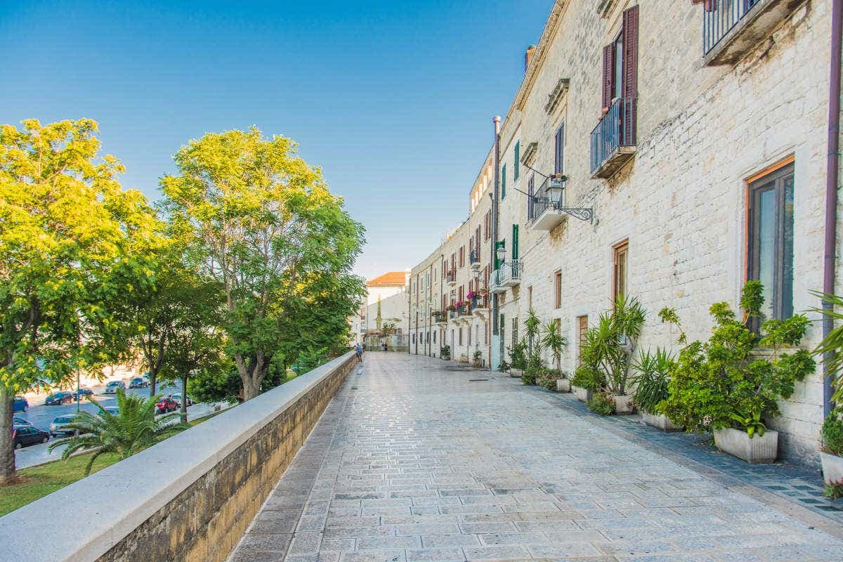 Bari Walking Tour