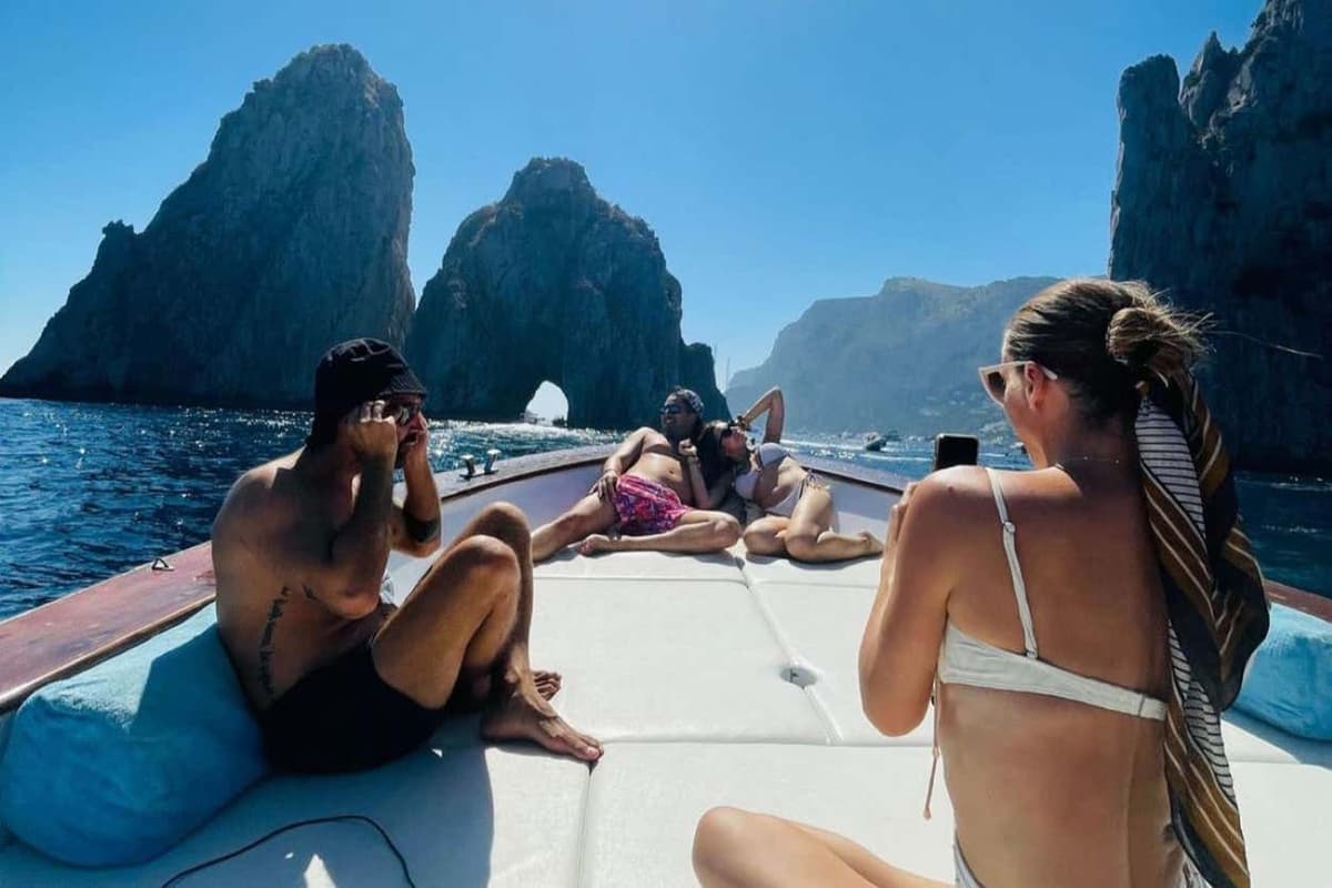 Autobús turístico de Capri + Paseo en barco