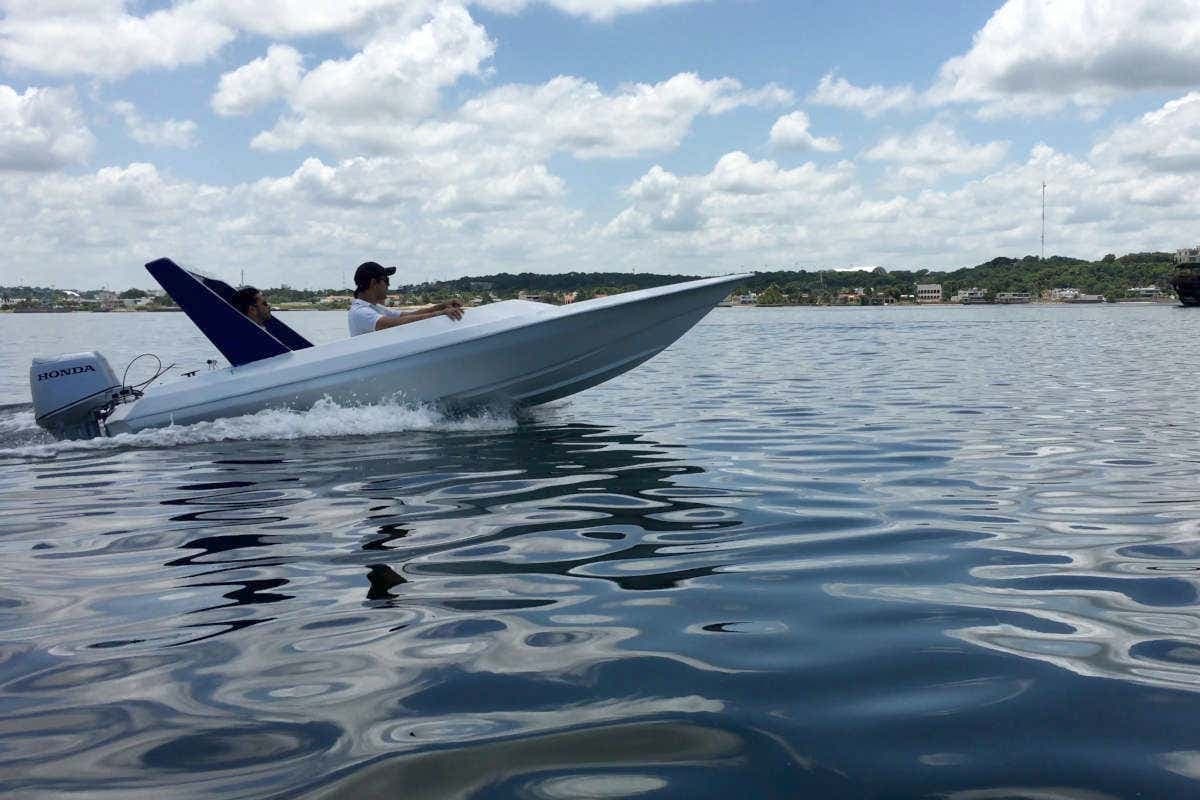 Excursión a Xpicob en lancha rápida