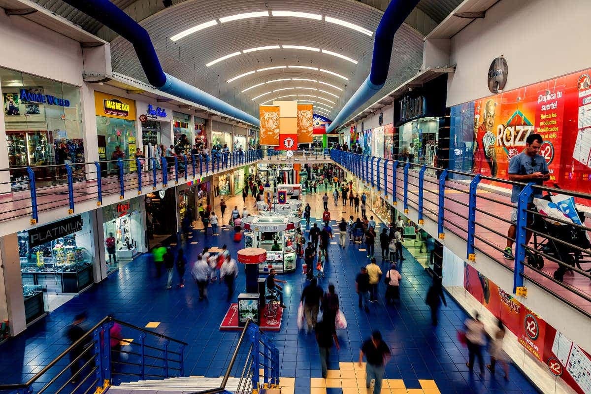 Tour de compras por Albrook Mall