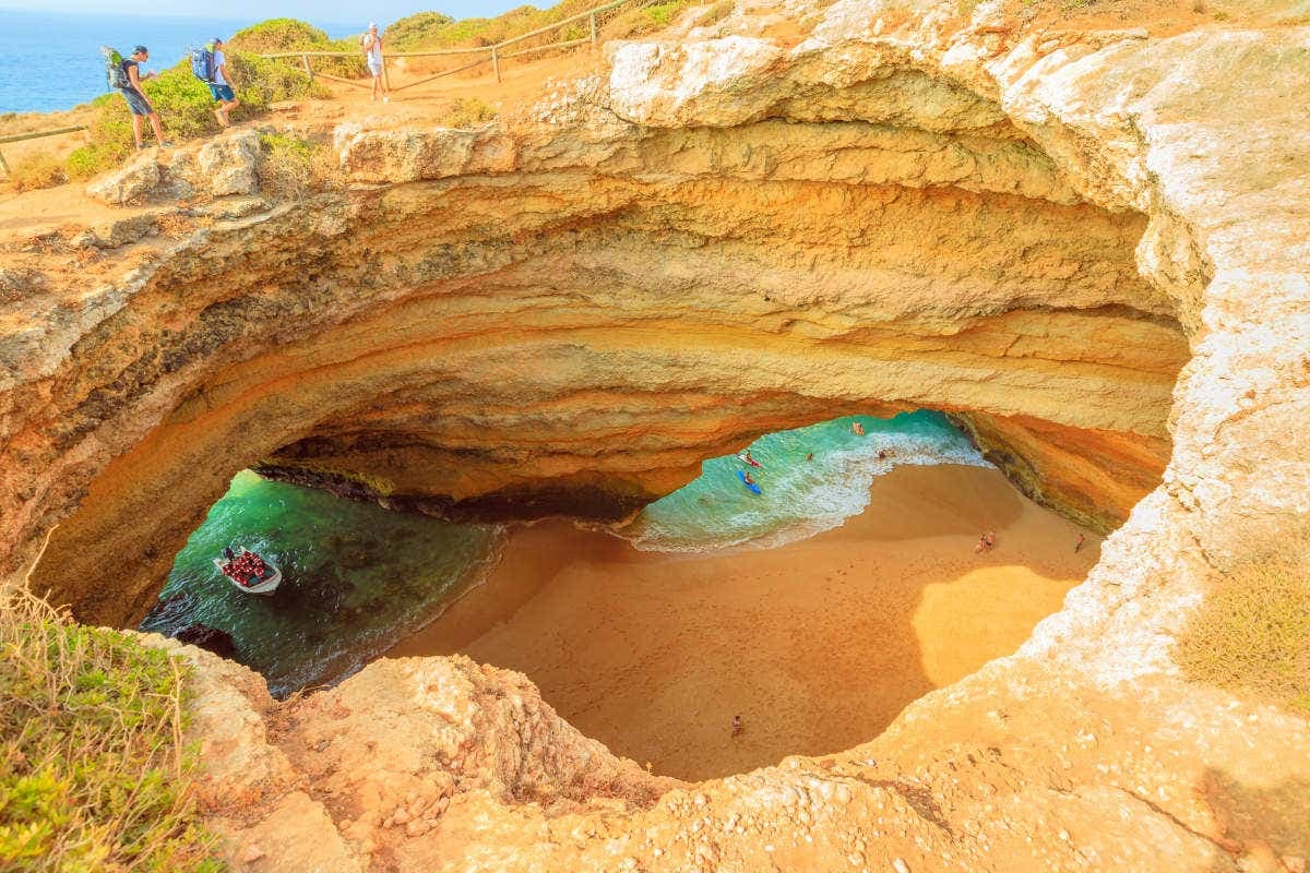 Benagil Caves, Algar Seco & Marinha Beach Tour