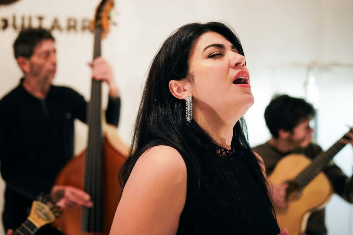 Spettacolo di fado alla Casa da Guitarra