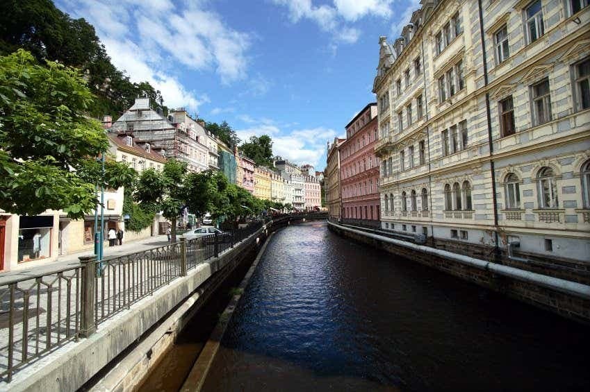 Karlovy Vary Day Trip