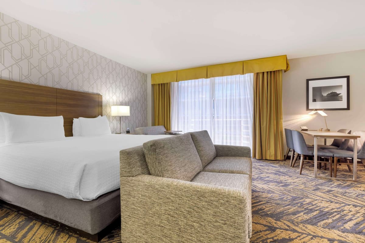 Best Western Plus Bayside Inn