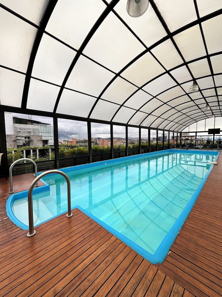 Cosmos 100 Hotel & Centro de Convenciones