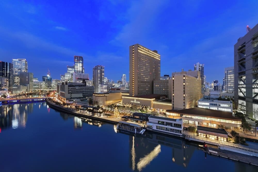 RIHGA Royal Hotel Osaka, Vignette Collection by IHG