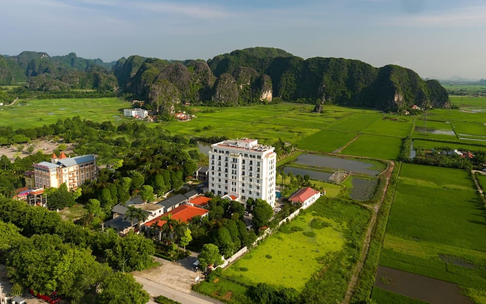 Ninh Binh Hidden Charm Hotel & Resort