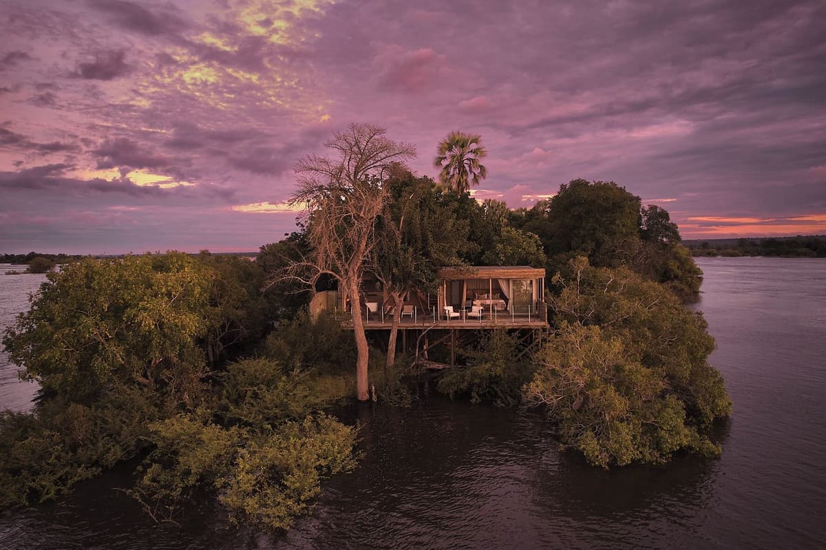 Victoria Falls River Lodge