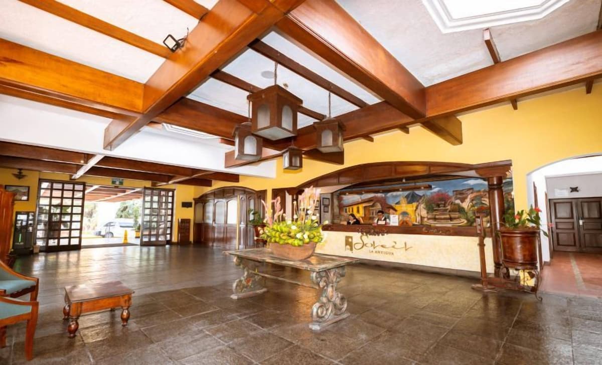 Hotel Soleil La Antigua