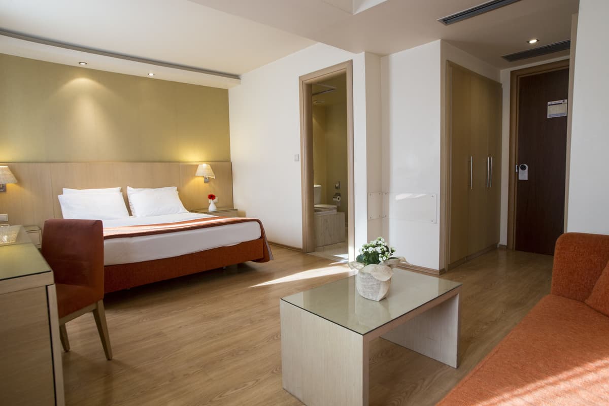 Davitel Tobacco Hotel