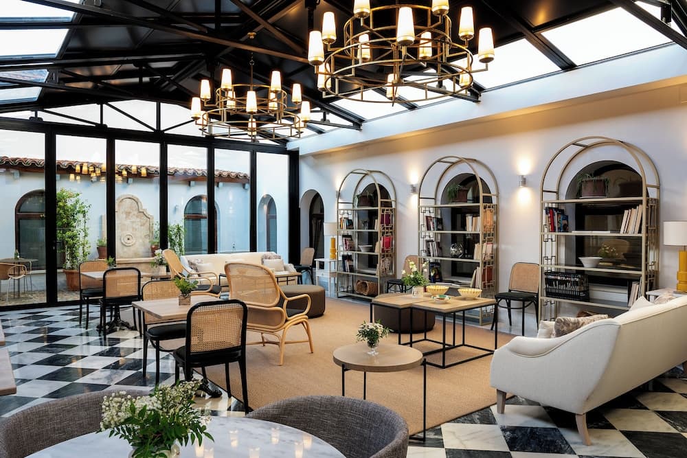 Hotel Hospes Palacio de Arenales & Spa