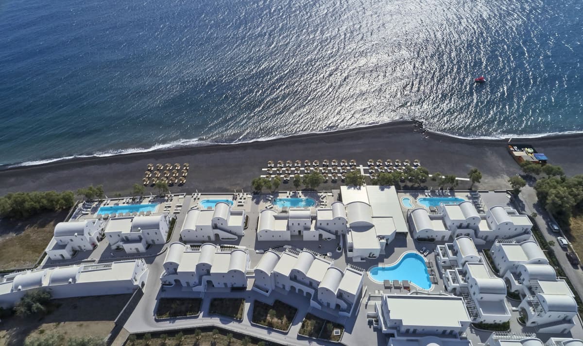Costa Grand Resort & Spa