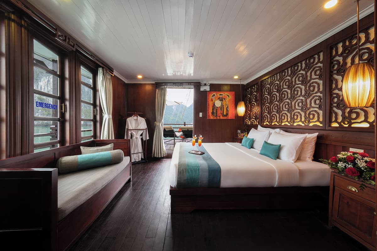 Bhaya Halong Cruises