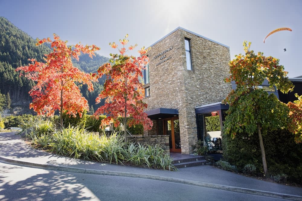 Queenstown Park Boutique Hotel