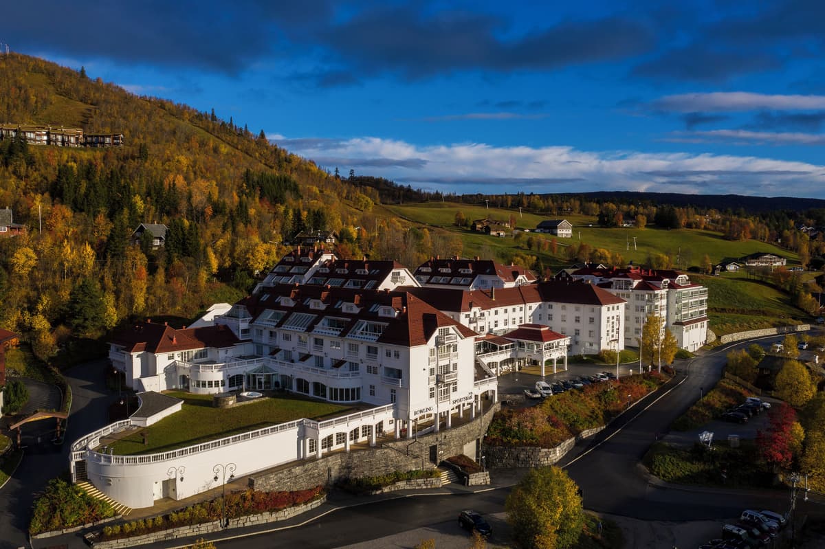Dr. Holms Hotel