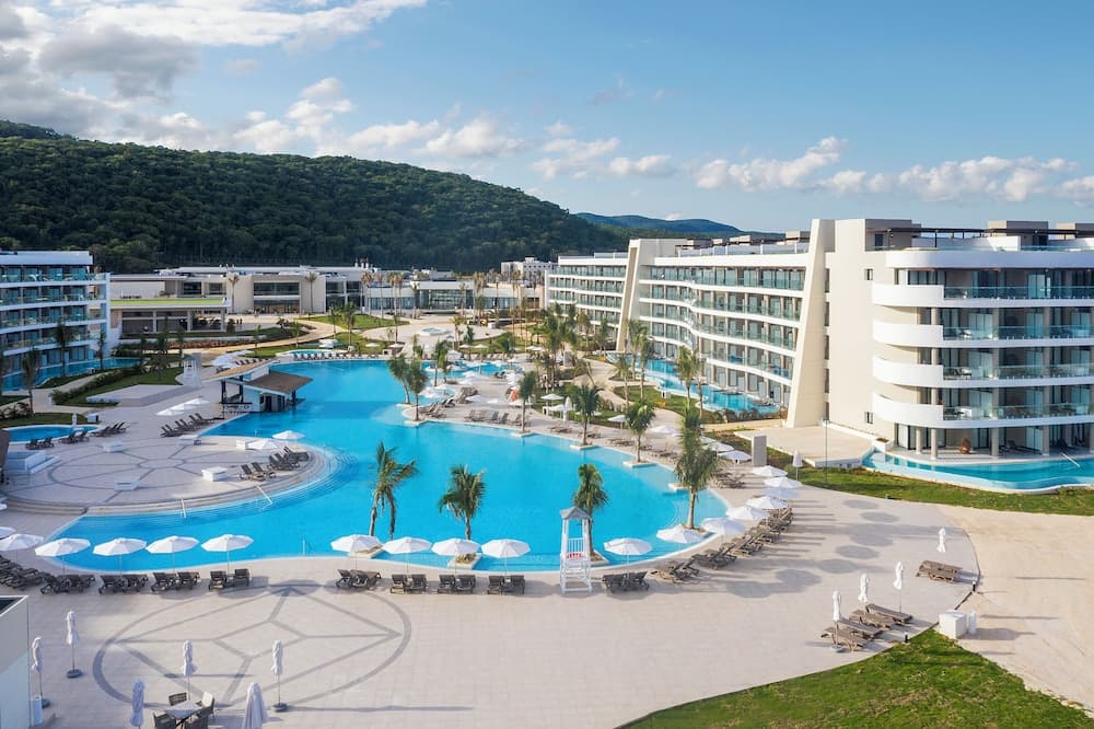 Ocean Coral Spring - All Inclusive