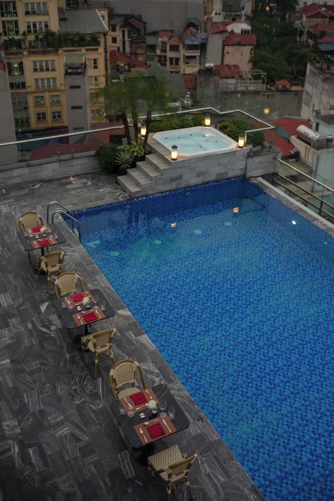 Le Jardin Hotel Haute Couture