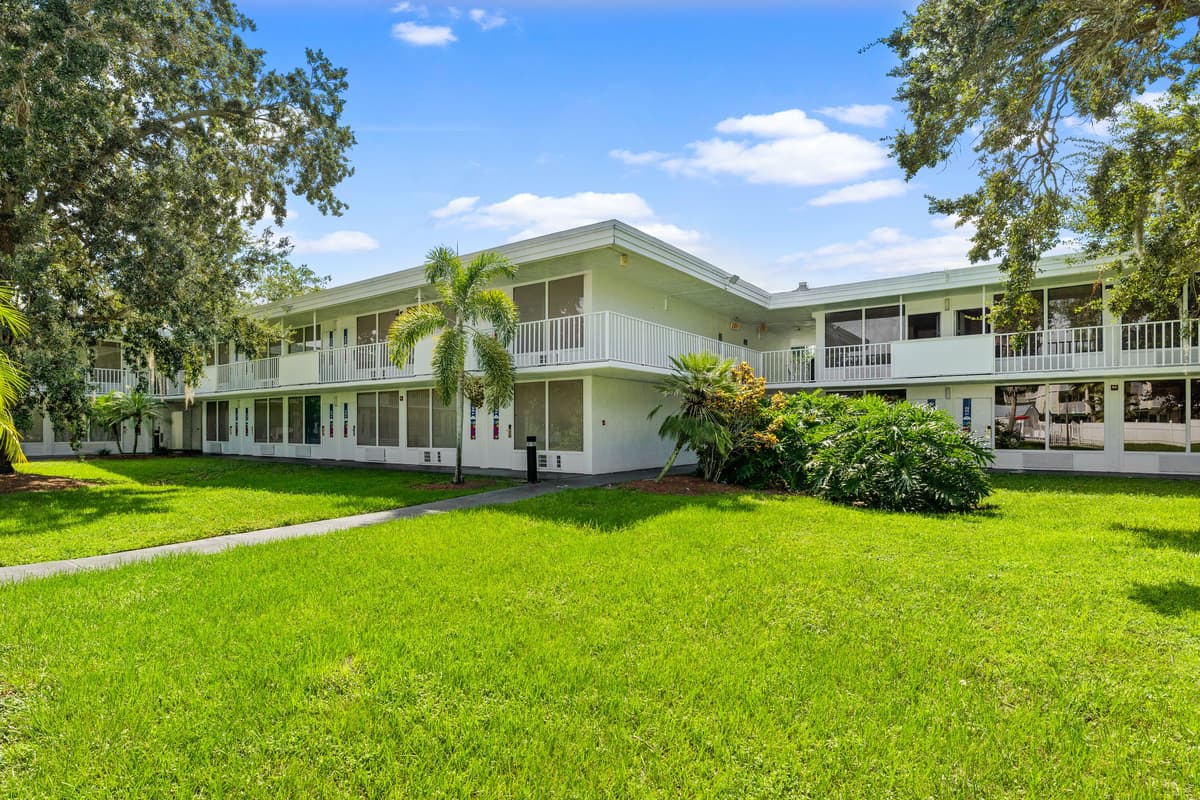 Baymont by Wyndham Orlando Lake Buena Vista South