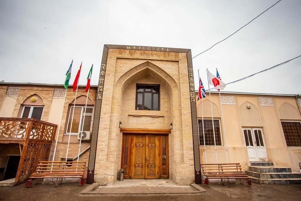 Reikartz Modarixon Bukhara