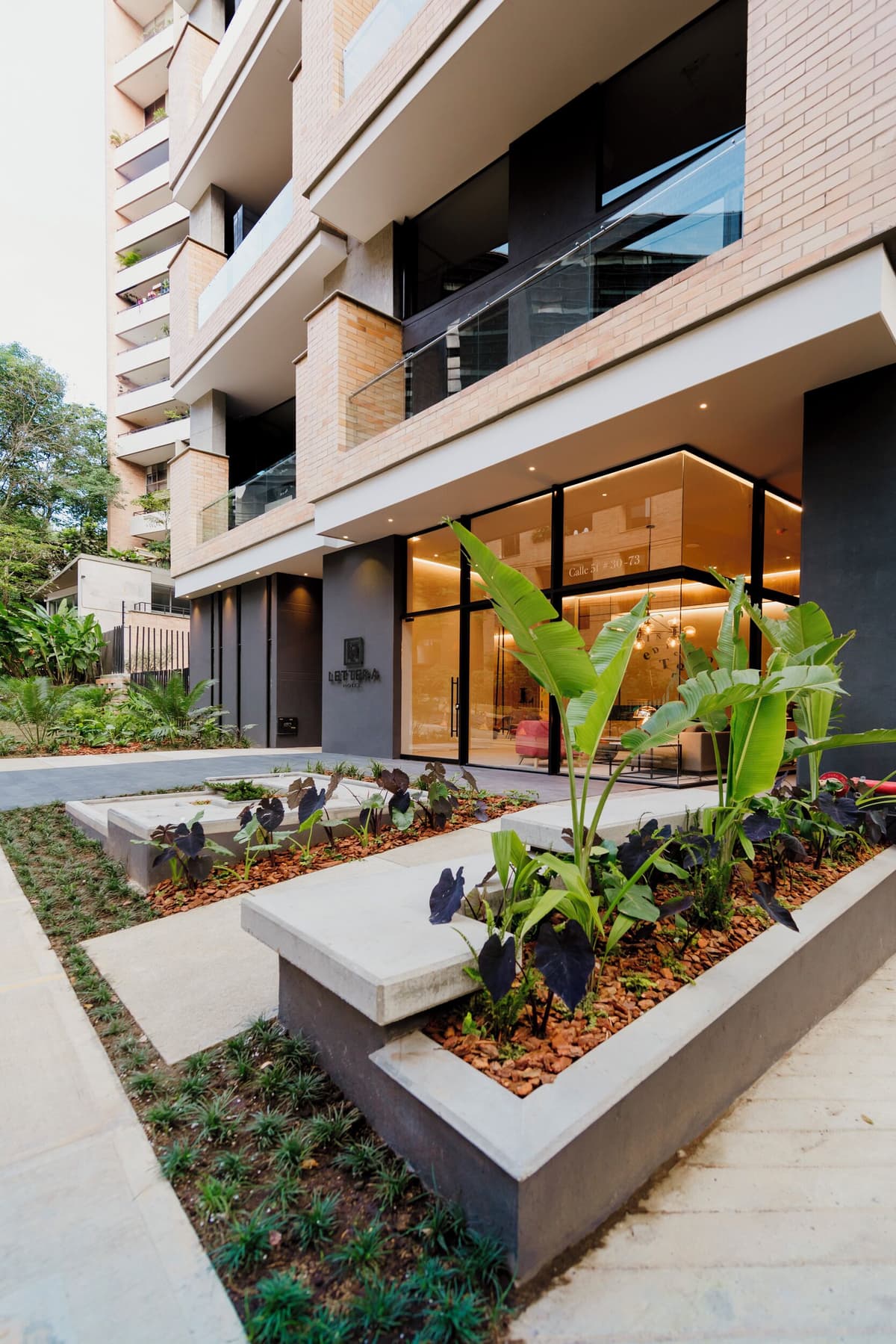 Lettera Hotel