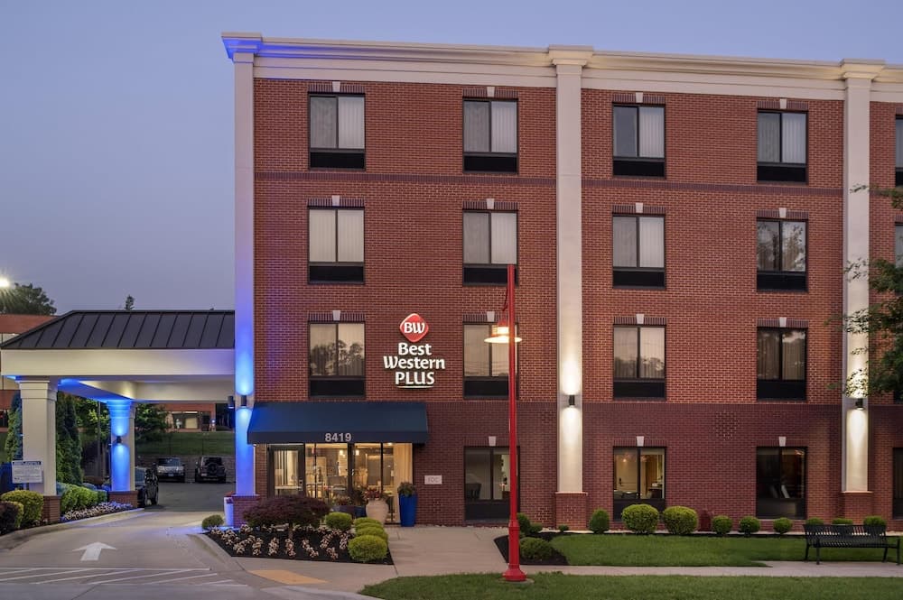 Best Western Plus College Park Hotel