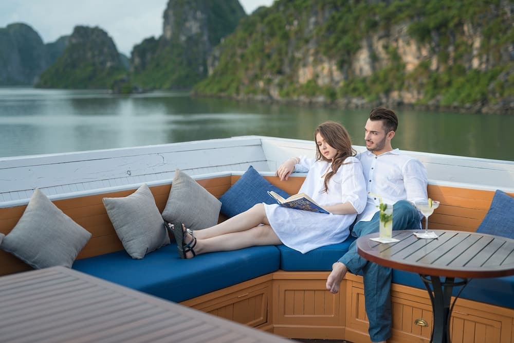 Paradise Sails Cruise Ha Long